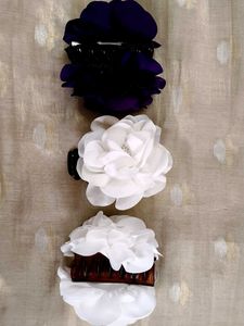 Floral Hair Clips - Elegant Accessories