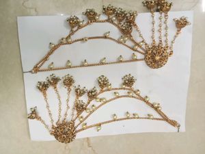 Beutiful Earings With Jhumka Chain
