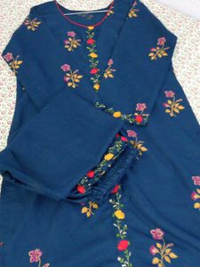 🌸 Elegant Embroidered Kurti – ₹450 Only 🌸