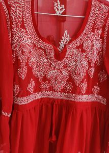 Short Chikankari Kurti