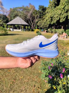 Nike Guise 10