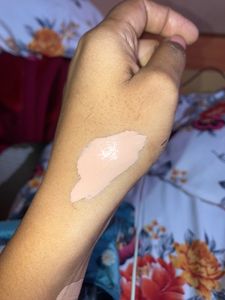 e.l.f 16hr Camo Concealer