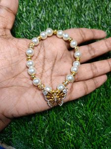 Trending Butterfly Charm Bracelet