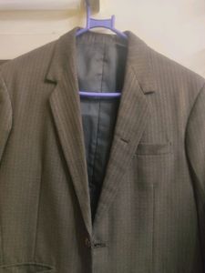 Men&#39;s Coat With Koti and Tie