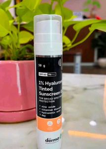 Derma Co Tinted Sunscreen SPF 60