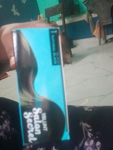 Bblunt Hair colour Black  Expiry Date 10/2024
