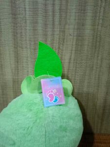 :Adorable Green Leaf Plush Toy 🌿✨