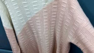 Madame Peach &amp; White Knitted Sweater
