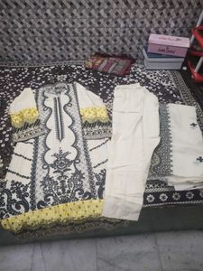 Pakistani Suit