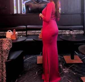Elegant Fuchsia Pink Bodycon Gown