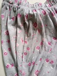 Women Nightsuit Pyjamas L Size