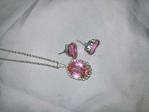 New pink stone necklace pendant earrings set