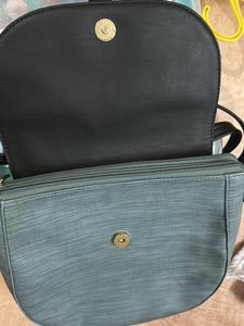 Baggit Sling Bag