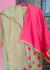 Kurta Pyjama Set