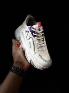 Trendy Sneakers For Girls/Womens