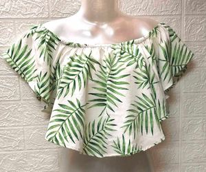 Size L/ XL 🎁Buy 2 Get 1 Free🎁 Boho Crop Top