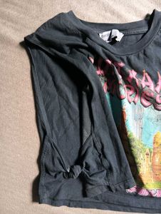 Side Ribbon Detail Graphic Printed Top