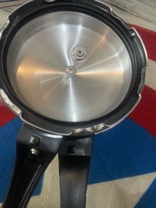 Max Touch Pressure Cooker
