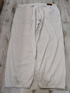 Sc3129 Walker White Jeans Size 40