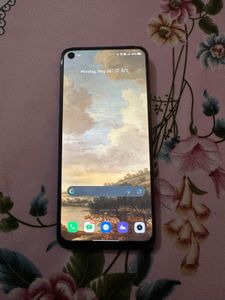 Realme 6. 8/128 GB Comet White