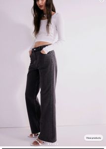 H&amp;M Wide Leg Jeans..with TAG Attached..never Used