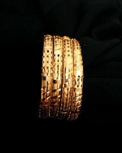 4 Bangles
