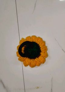 Sunbeam Bloom Hair Tie