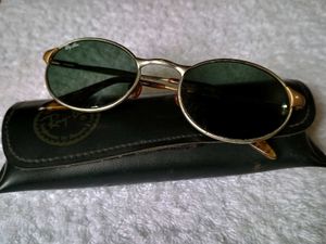 Vintage B&L Ray-Ban Sunglasses Retro Look.