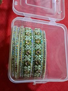 New Pista Green Bangel