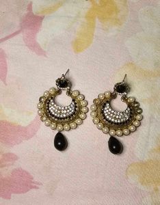 black n gold earrings