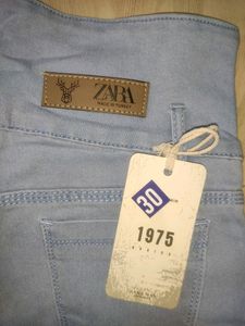 ZARA Slim Fit 1975 Basics Jeans High Wasted