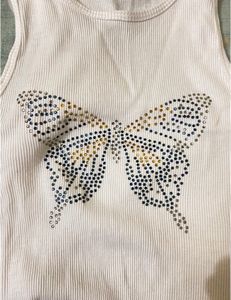 H&amp;M Crop Top Style