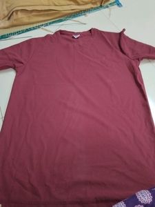 Meroon Colour T Shirt...