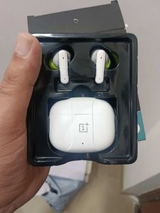 OnePlus Buds &amp; Wireless Z+
