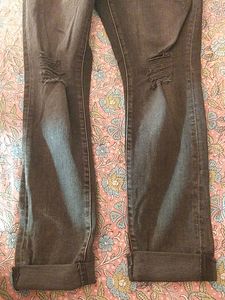 Jean&#39;s Brand New H &amp; M