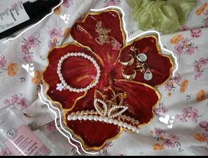 Red Hibiscus Jewellery Plate