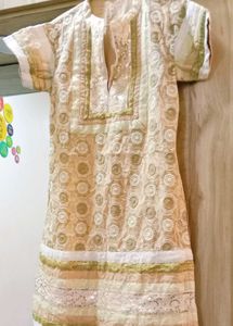 Embroidered Kurta And Dupatta