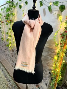 Burberry Cashmere/Pashmina Scarf 😍