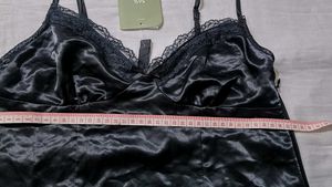 h&amp;m Black Lace Trim Cami Top