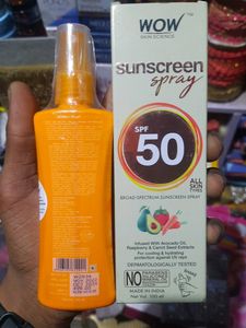 Wow Sunscreen Spray SPF50