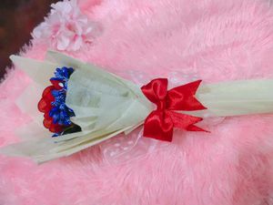 Mini Handmade Rose Bouquet – Gift &amp; Decoration
