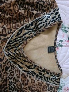 High quality top.. woolen, velvet and polyester