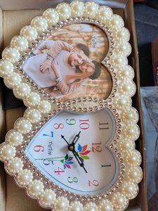 Beautiful Photo Frame With Clock