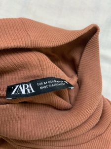 ZARA TOP