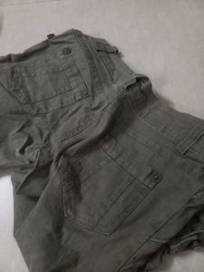 Y2K Capri Cargo Pants with Diamond Embellishments