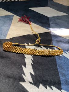 Golden Maharashtrian Thushi