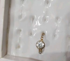 Elegant Gold Tone Ring