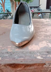 Ballies Heels