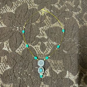 Premium Necklace Green Pearls (Invisible Chain)