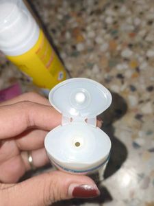 Garnier Sunscreen &amp; Cleanser